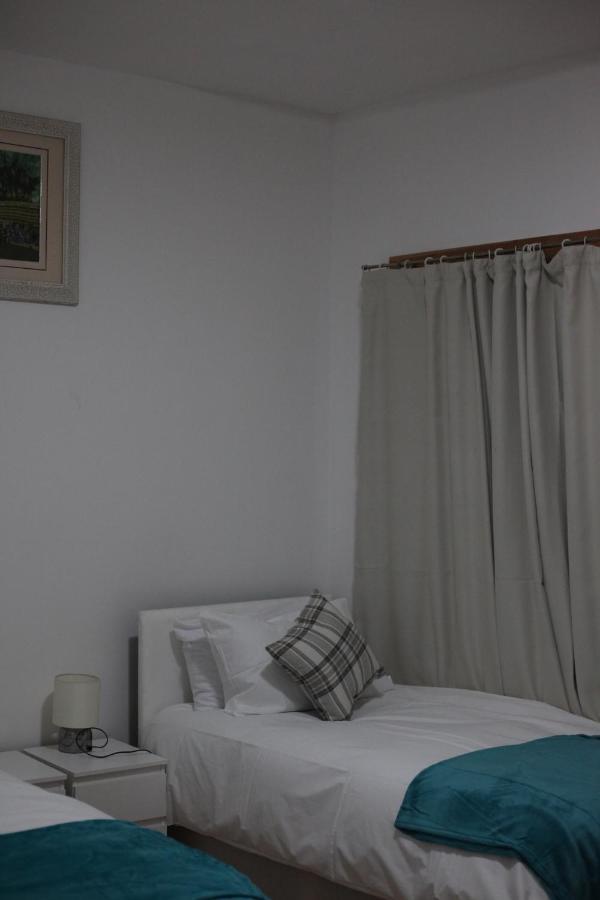 Oyo New City Lodge لندن المظهر الخارجي الصورة